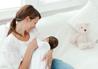 母乳中的蛋白质更利于宝宝吸收