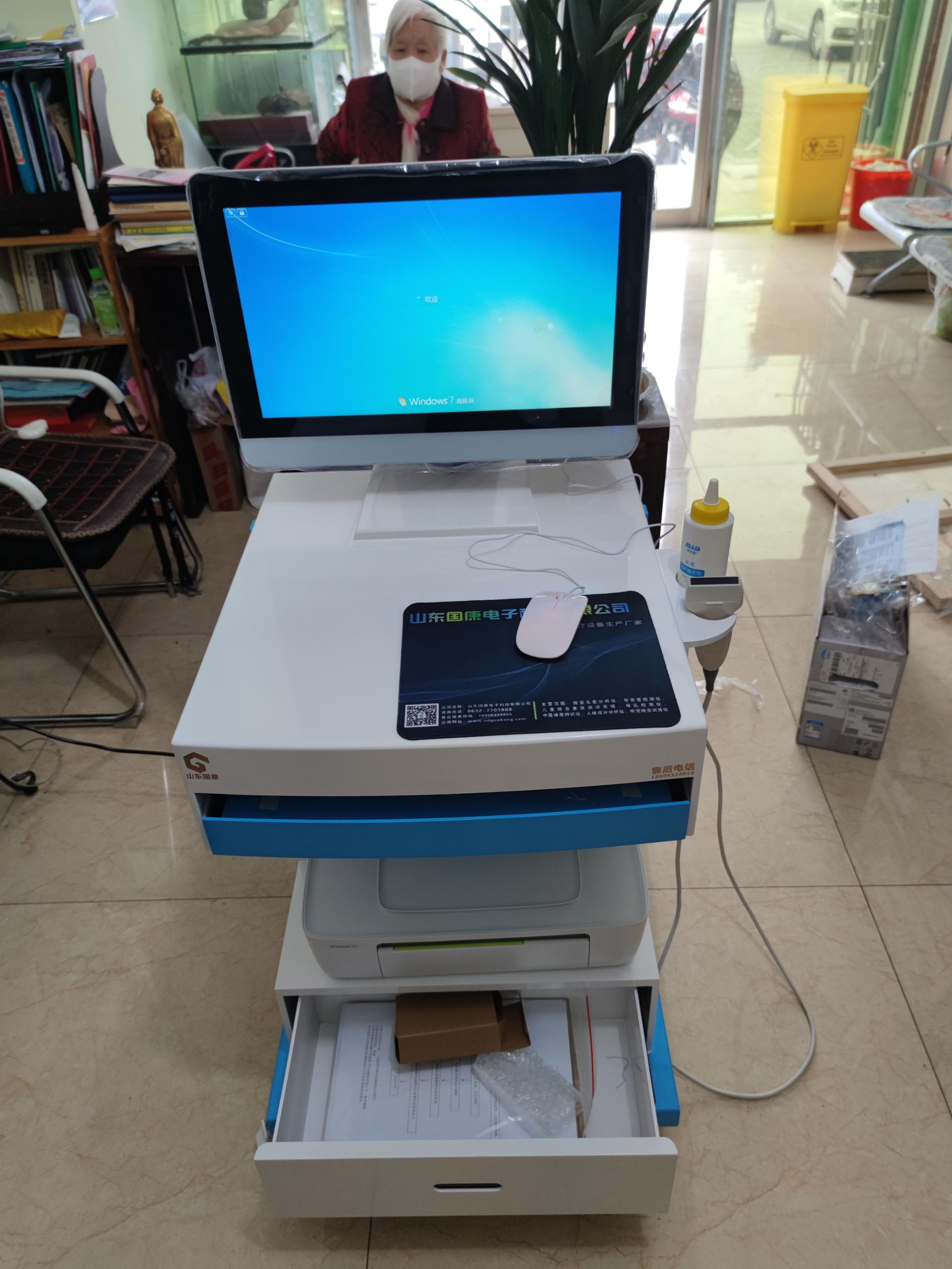 最新款超声波骨密度检测仪，快速准确检测骨骼质量